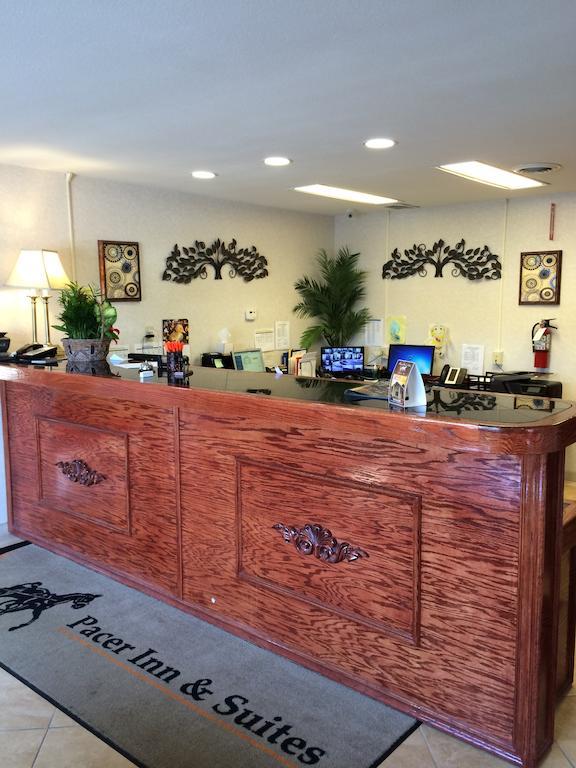 דלאוור Pacer Inn & Suites Motel מראה חיצוני תמונה
